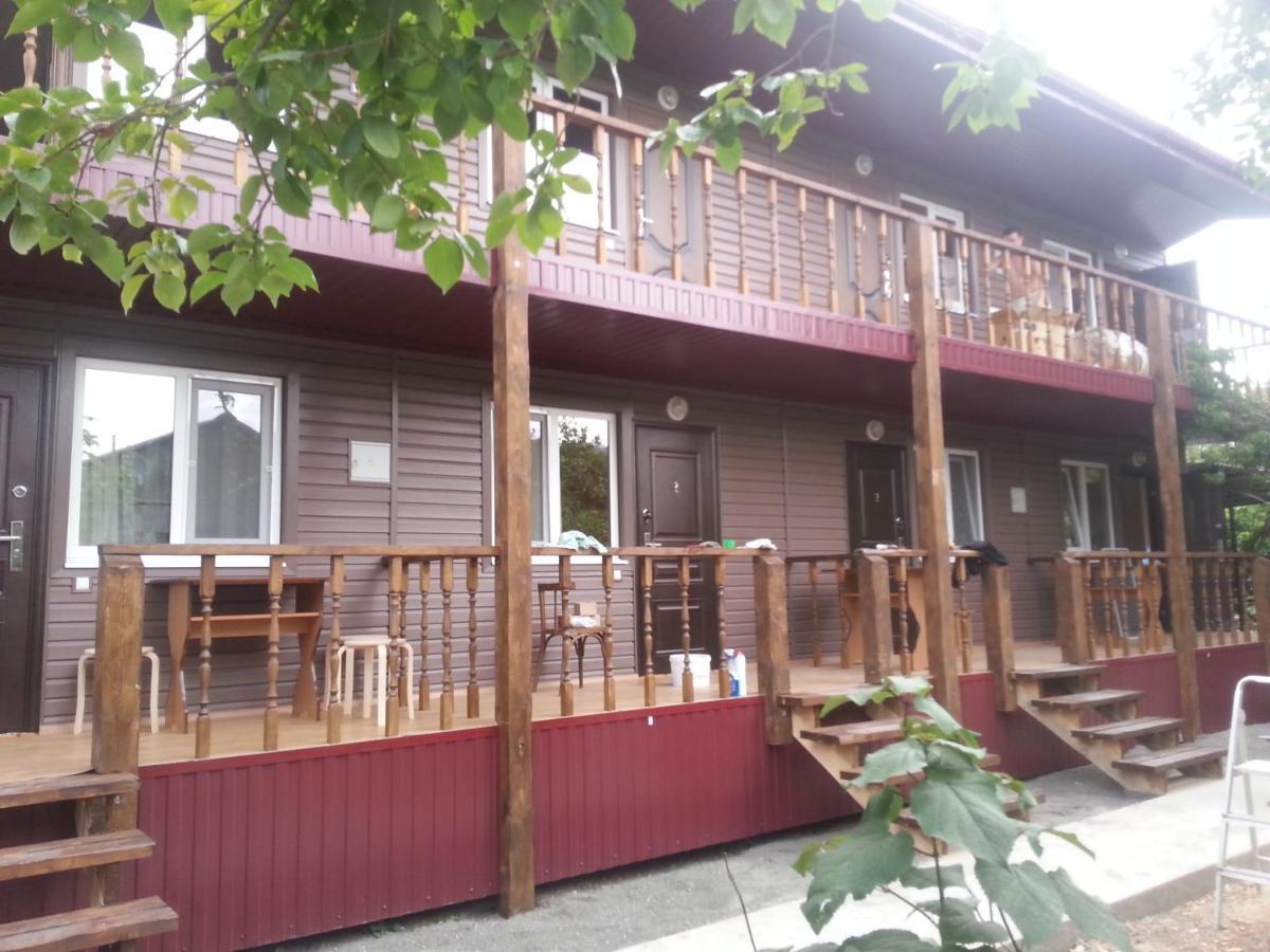 Guest House Yuzhnaya Palmira Pizunda Ngoại thất bức ảnh